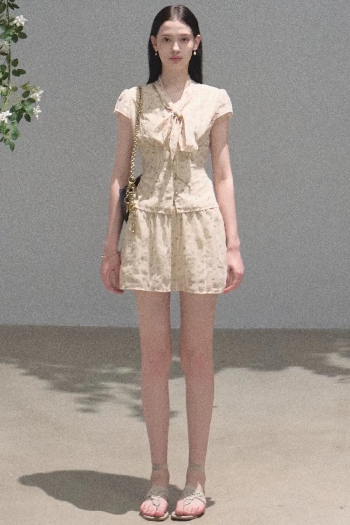Floral Waist-Cinching Slim-Fit Short-Sleeved Top Skirt Set