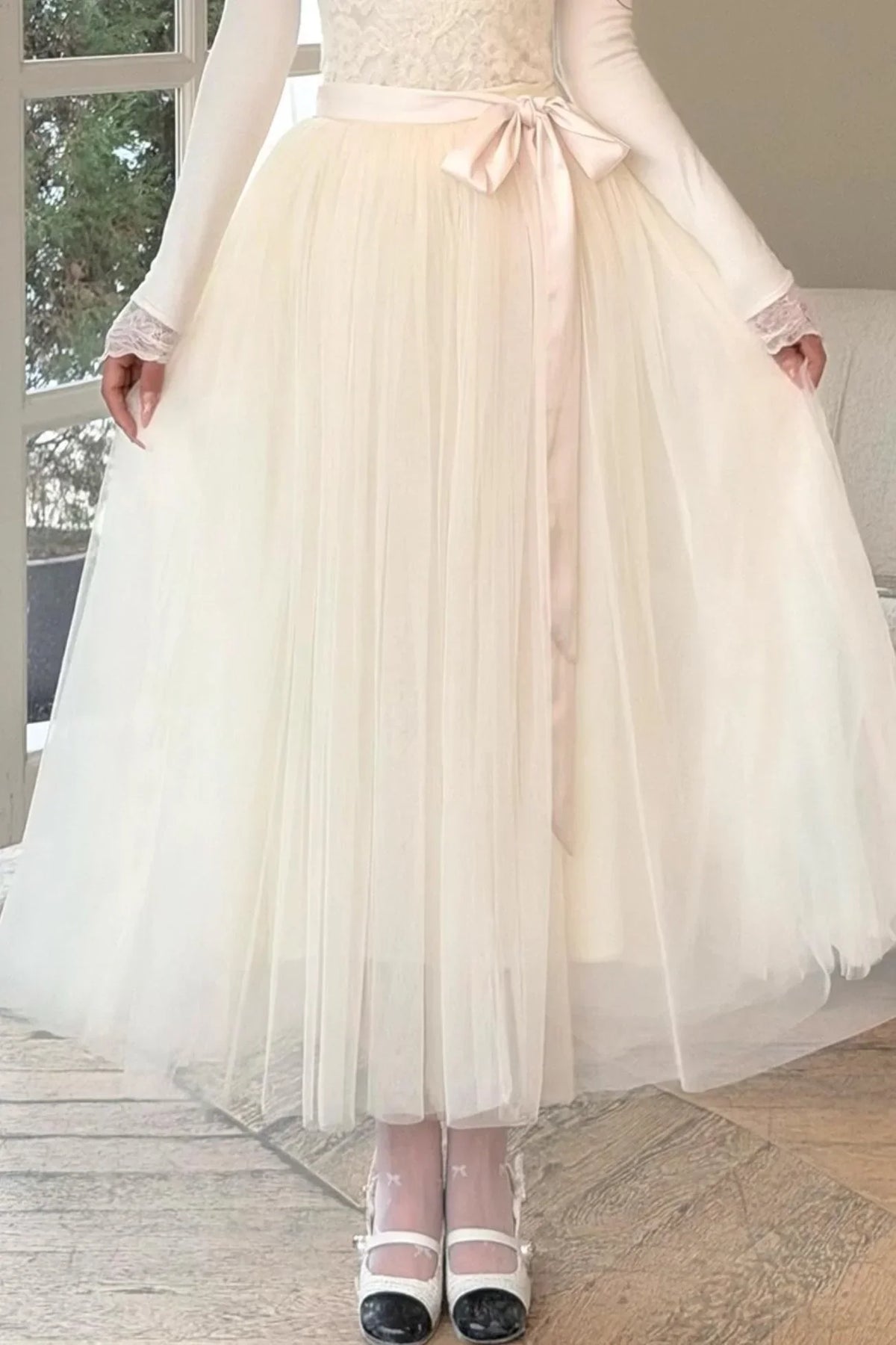 French Noble Lace Dress Set-Up