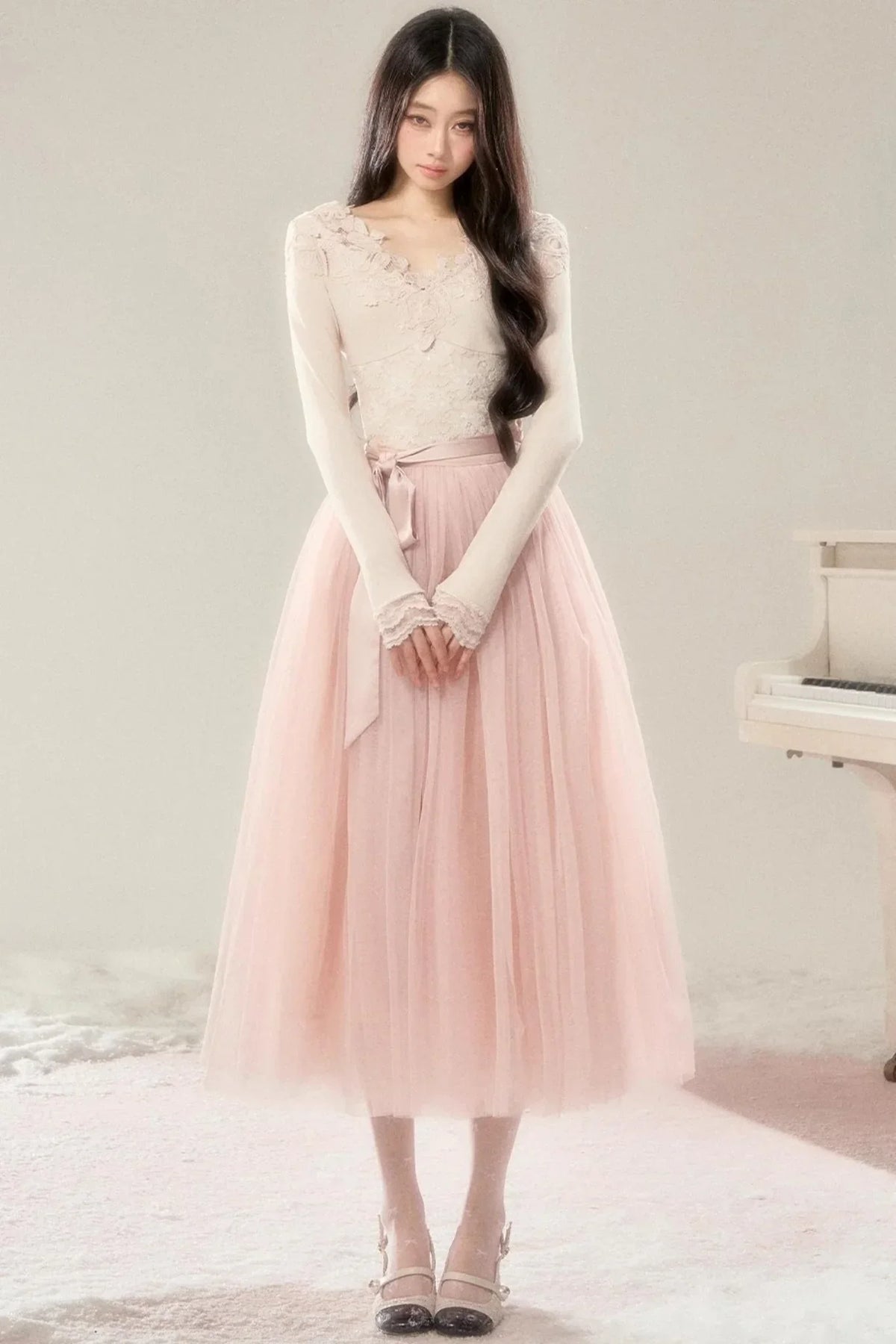 French Noble Lace Dress Set-Up