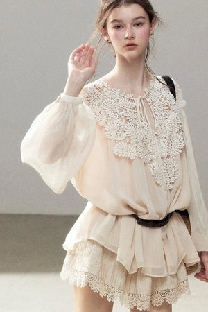 French Style Lace Trim Chiffon Top