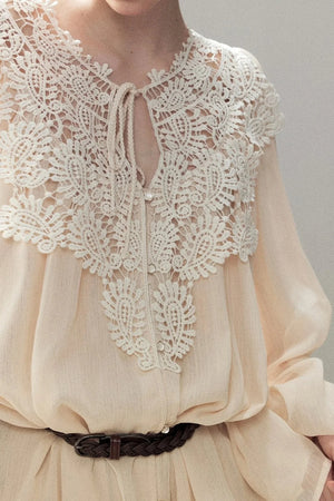 French Style Lace Trim Chiffon Top