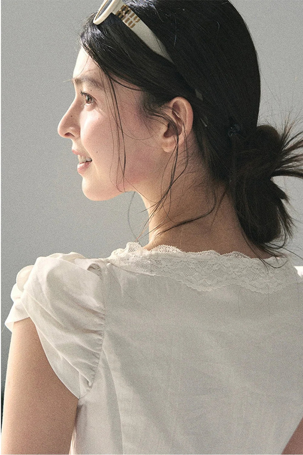 French V-Neck Lace Puff Sleeve Blouse