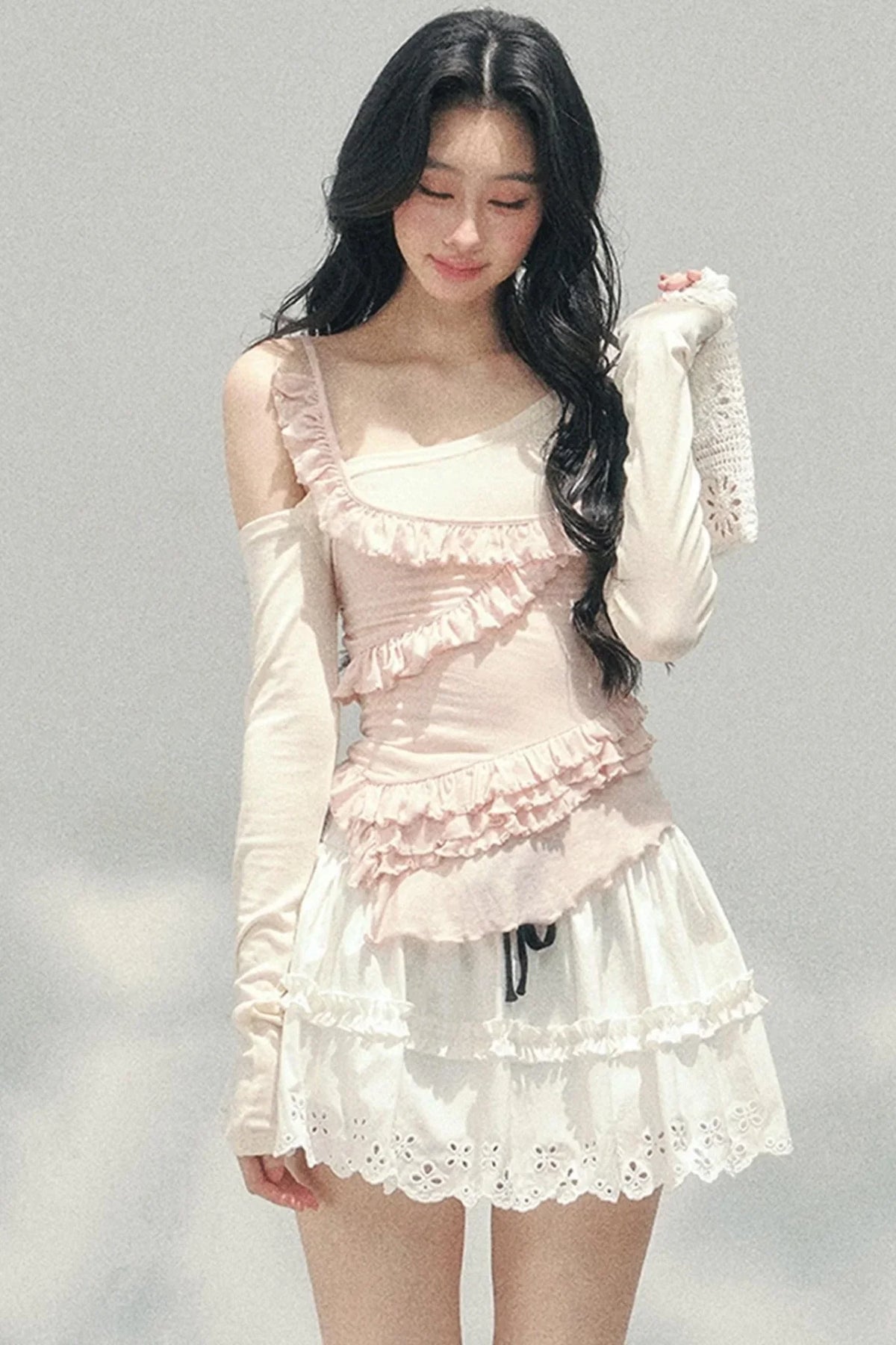 Frosty Irregular Off-Shoulder Top