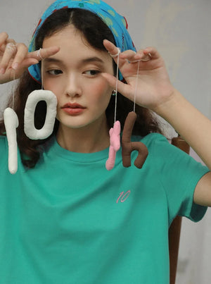 Full-Shoulder Basic T-Shirt