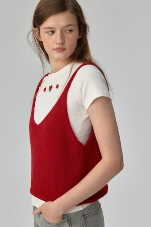 Gentle Knit V-Neck Vest