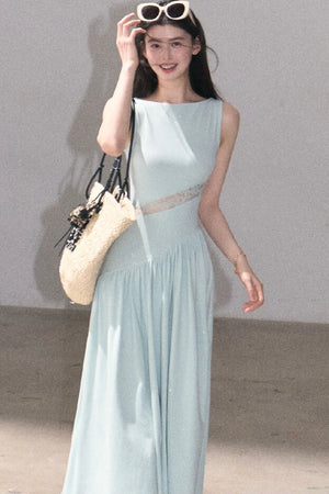 Gilded Lace Waist-Cinching Dress