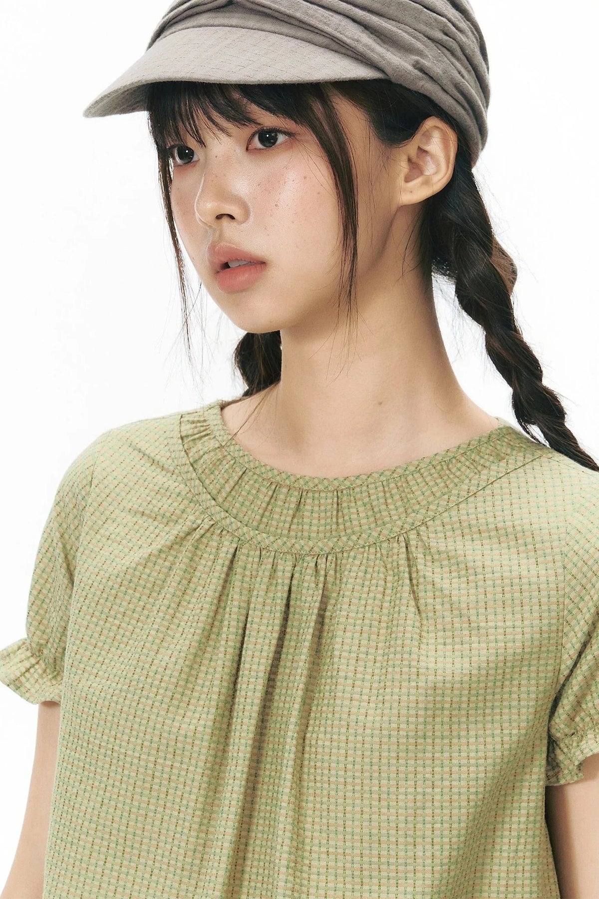 Girly Puff-Sleeved Round-Neck Shirt