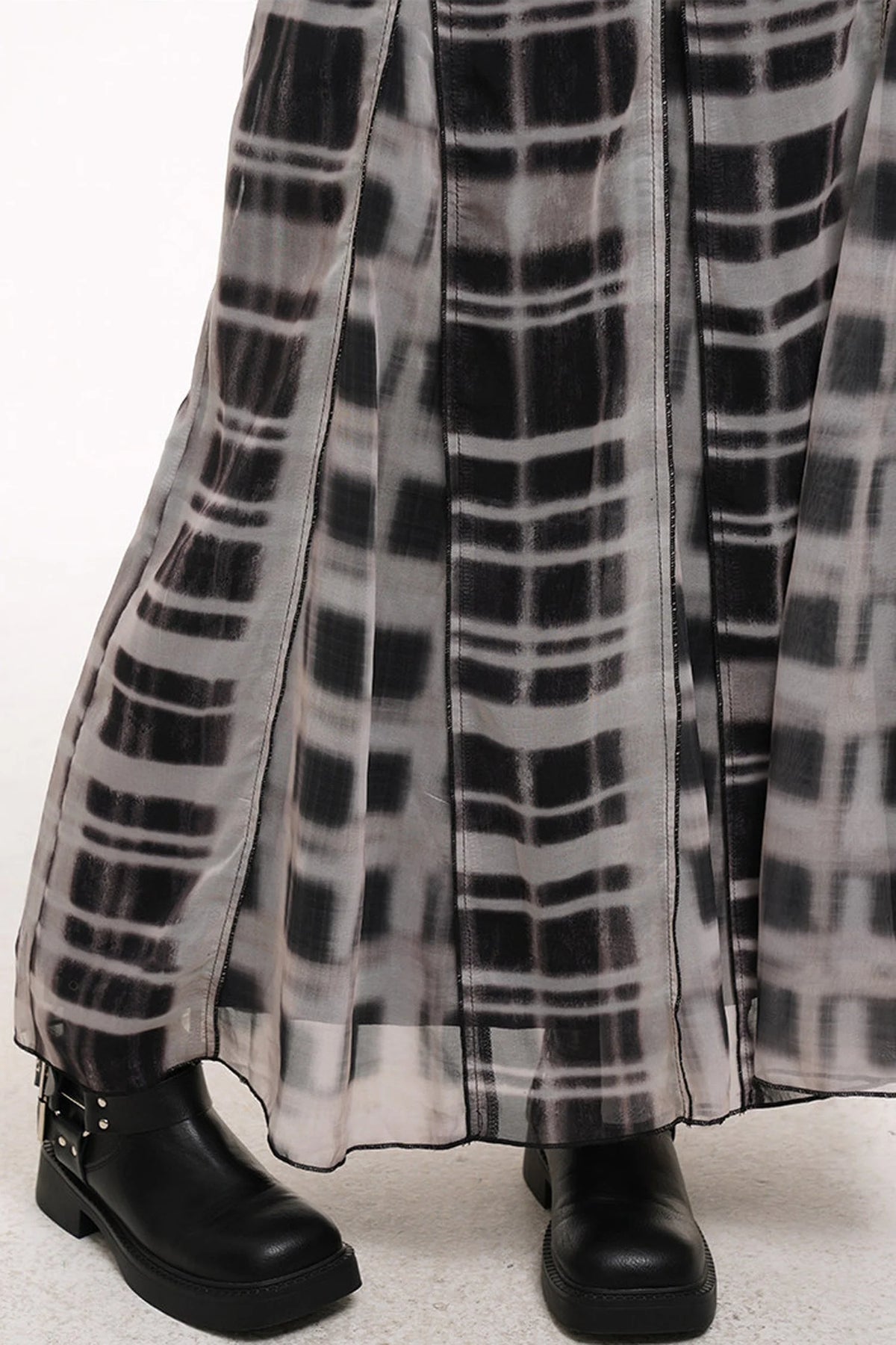 Gray Plaid Pleated Long Skirt