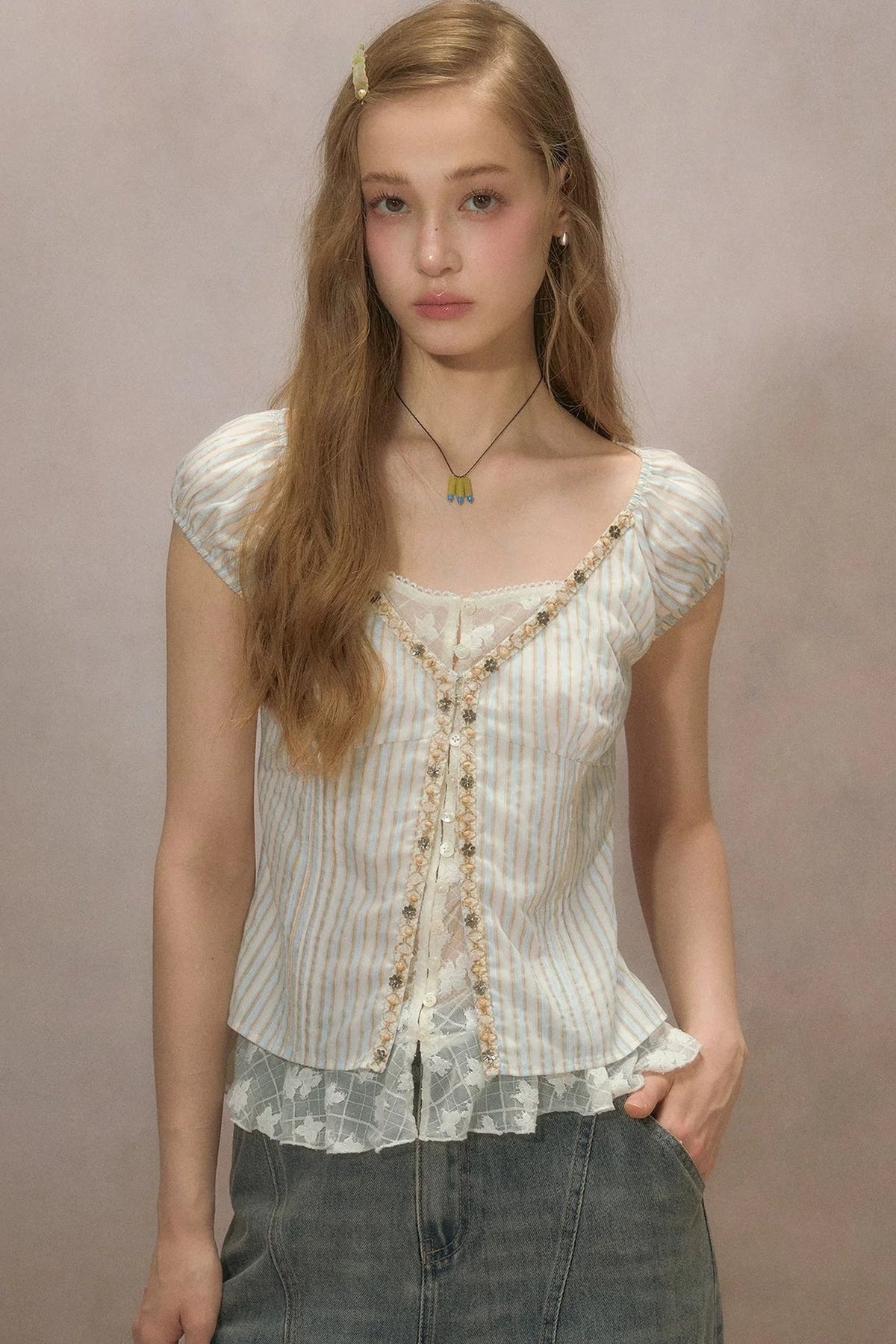Half-Sugar Striped Blouse