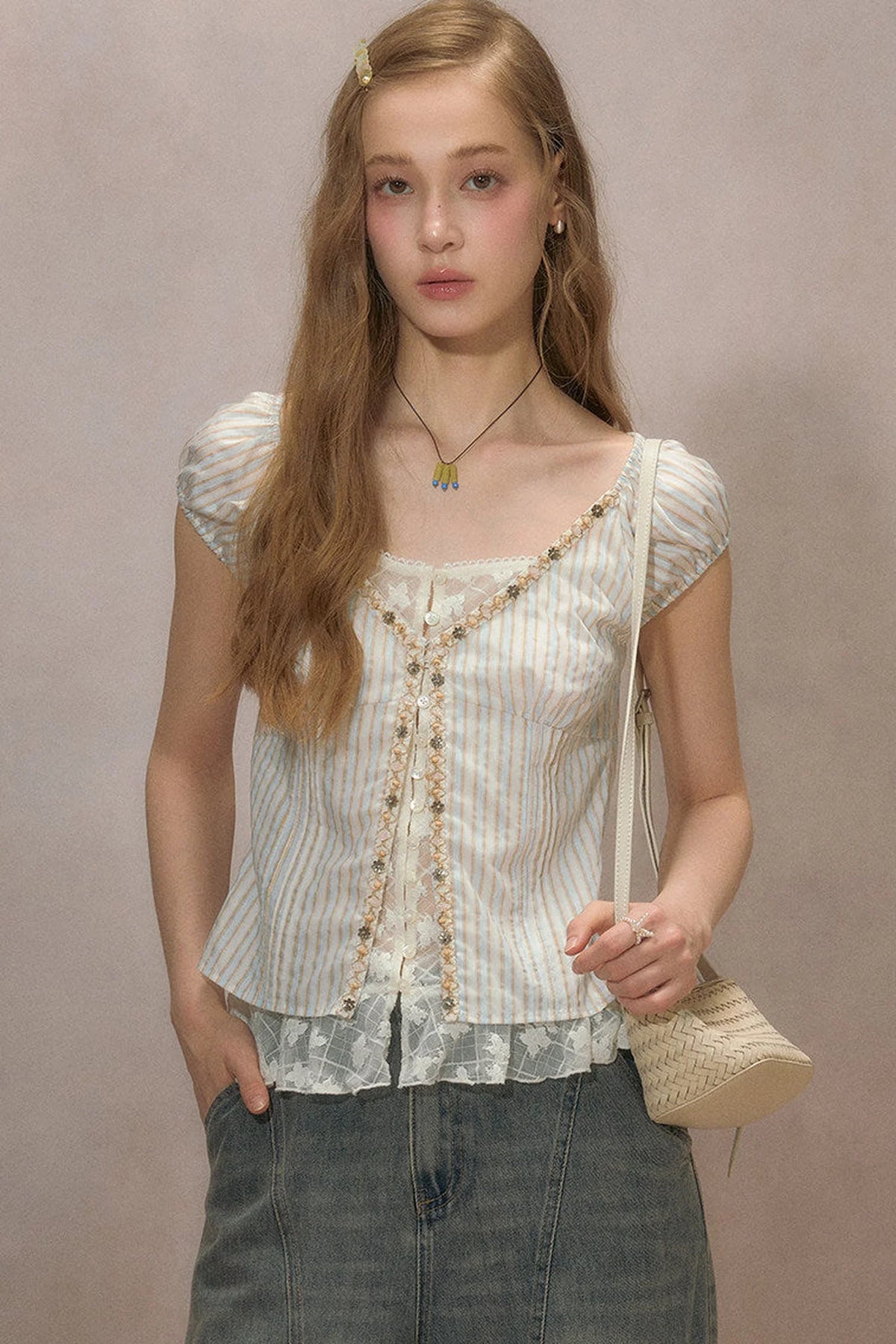 Half-Sugar Striped Blouse