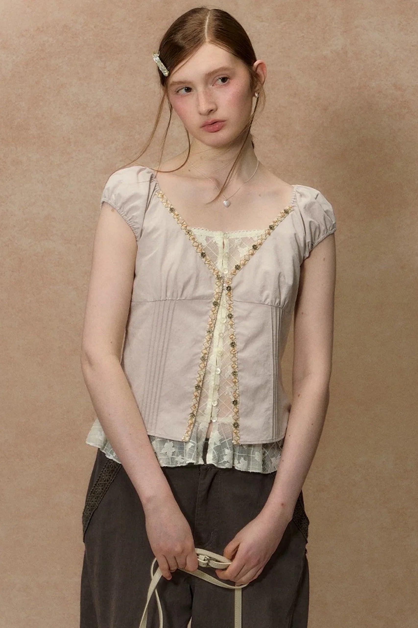Half-Sugar Striped Blouse