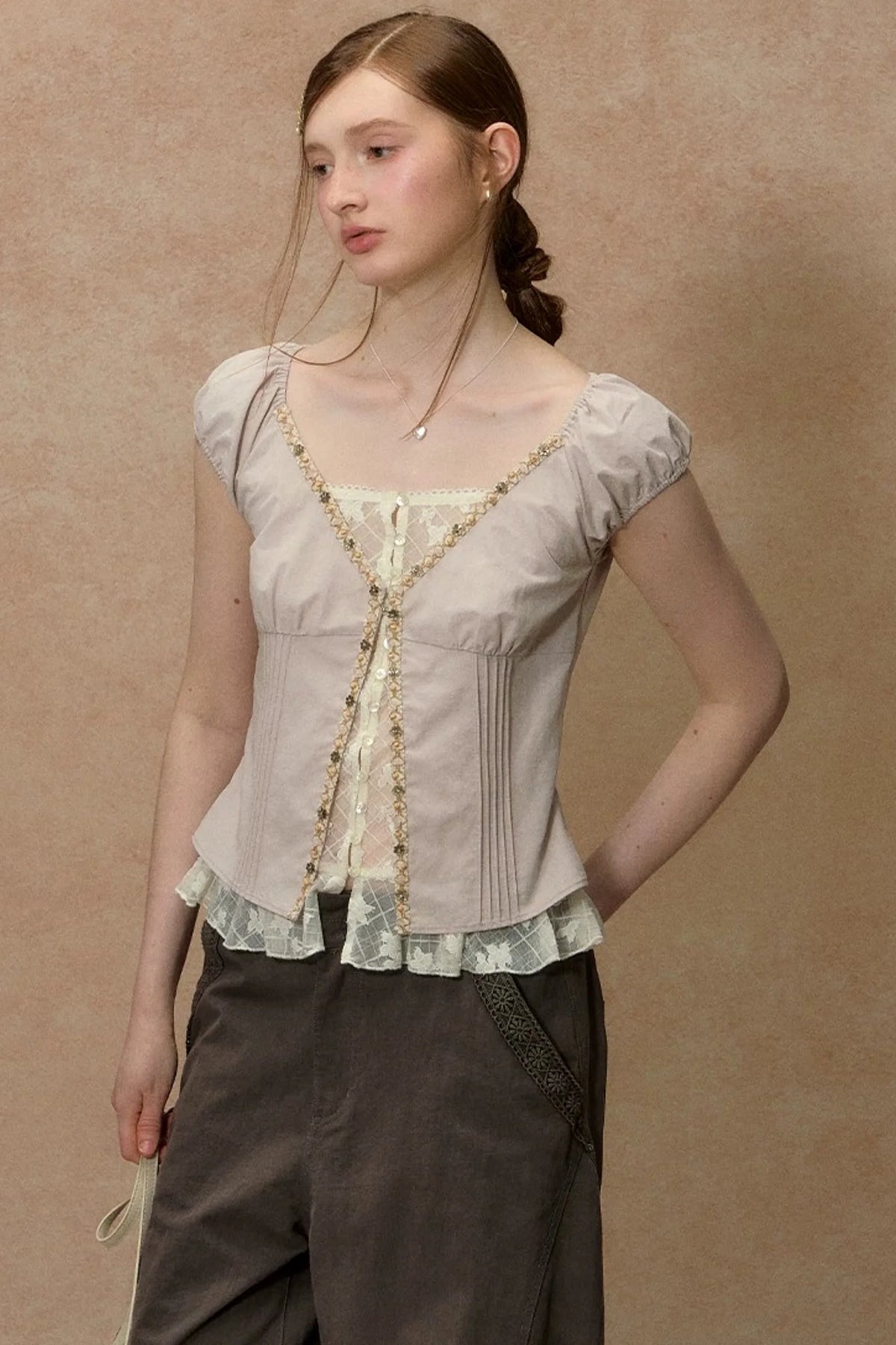 Half-Sugar Striped Blouse