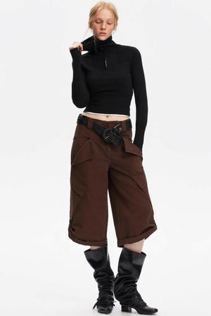 Half-Turtleneck Zip-Up Knitted Design Top