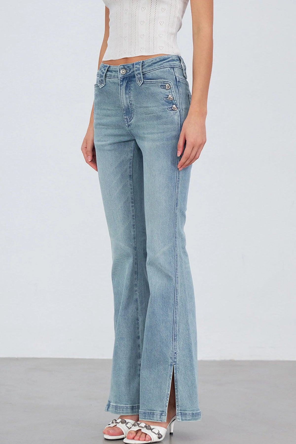 Heart Button Slit Flared Jeans