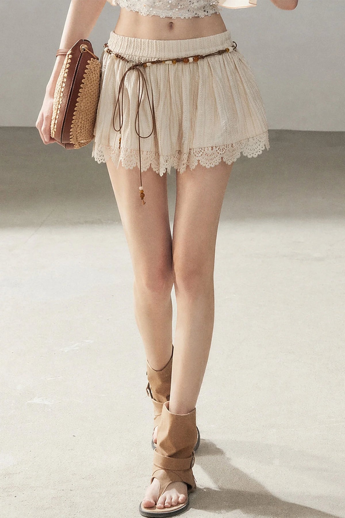 Heavy Embroidery Lace Mini Skirt