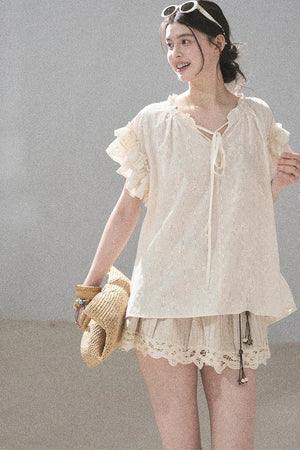 Heavy Embroidery Lace Mini Skirt