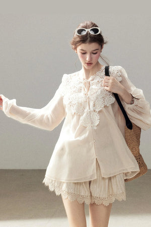 Heavy Embroidery Lace Mini Skirt