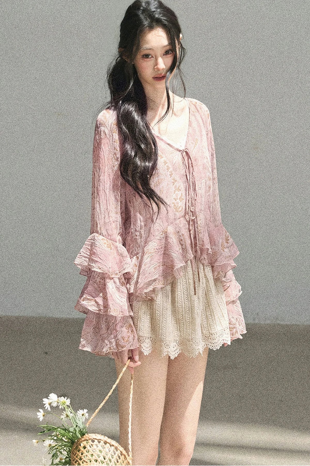 Heavy Embroidery Lace Mini Skirt