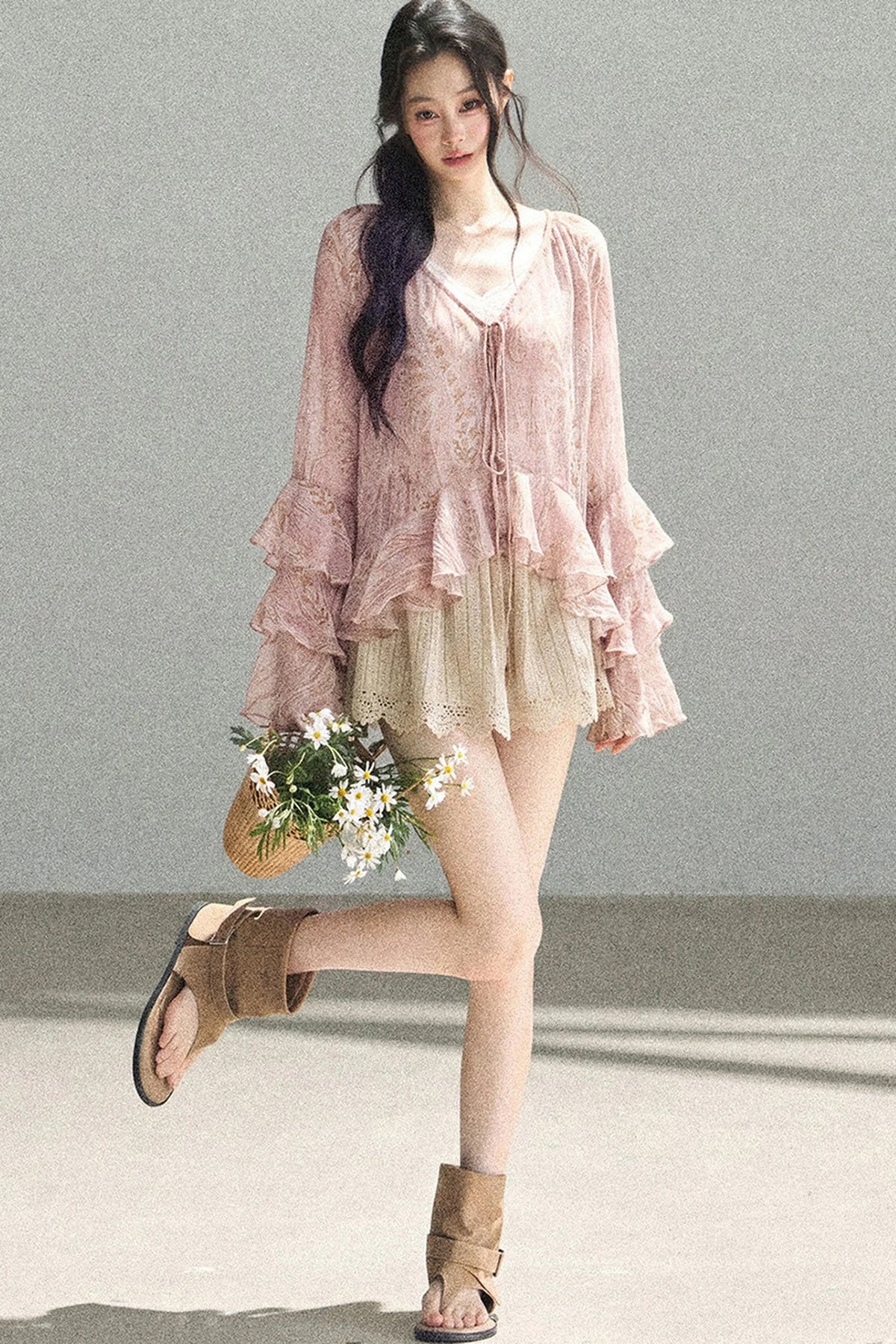 Heavy Embroidery Lace Mini Skirt