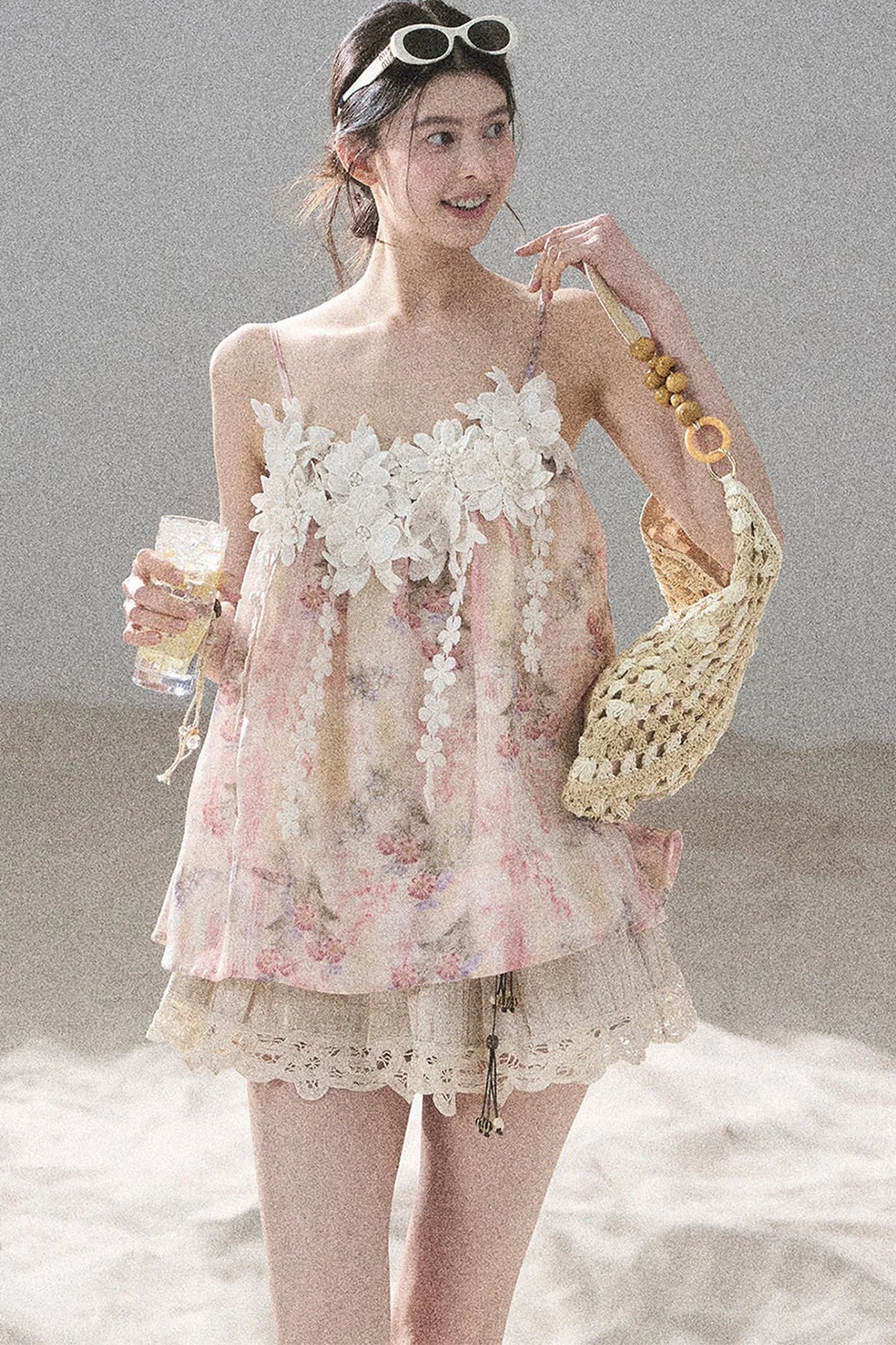 Heavy Embroidery Lace Mini Skirt