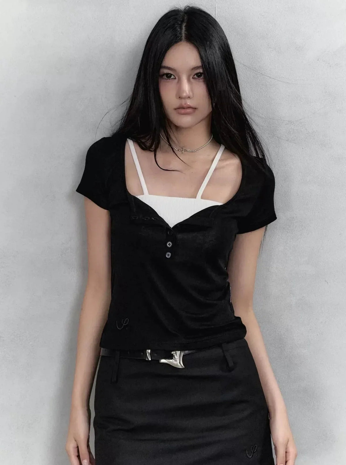 Henry Collar Embroidery Short Sleeve Knit Set
