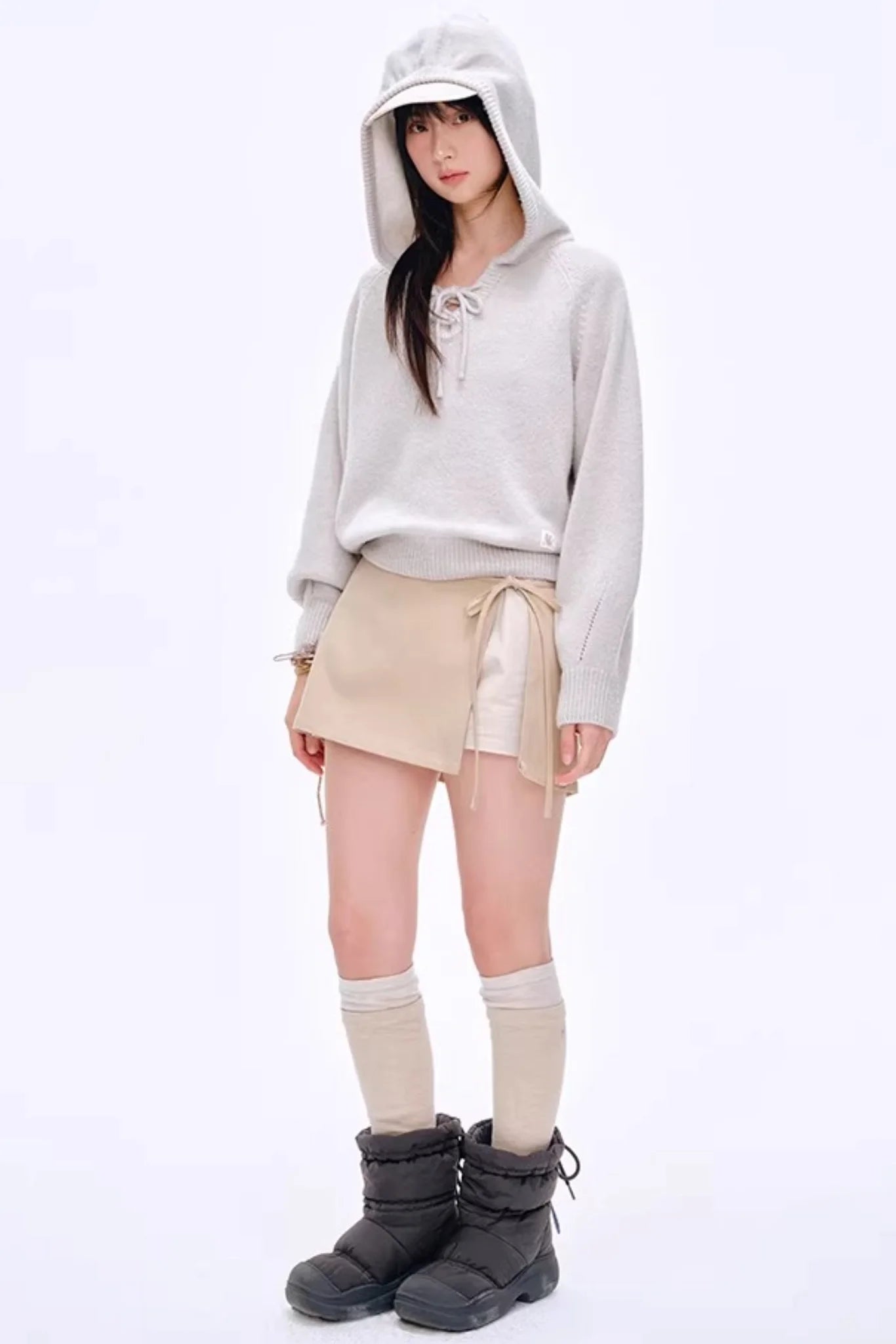 High-Gloss Two-Tone Slouch Socks