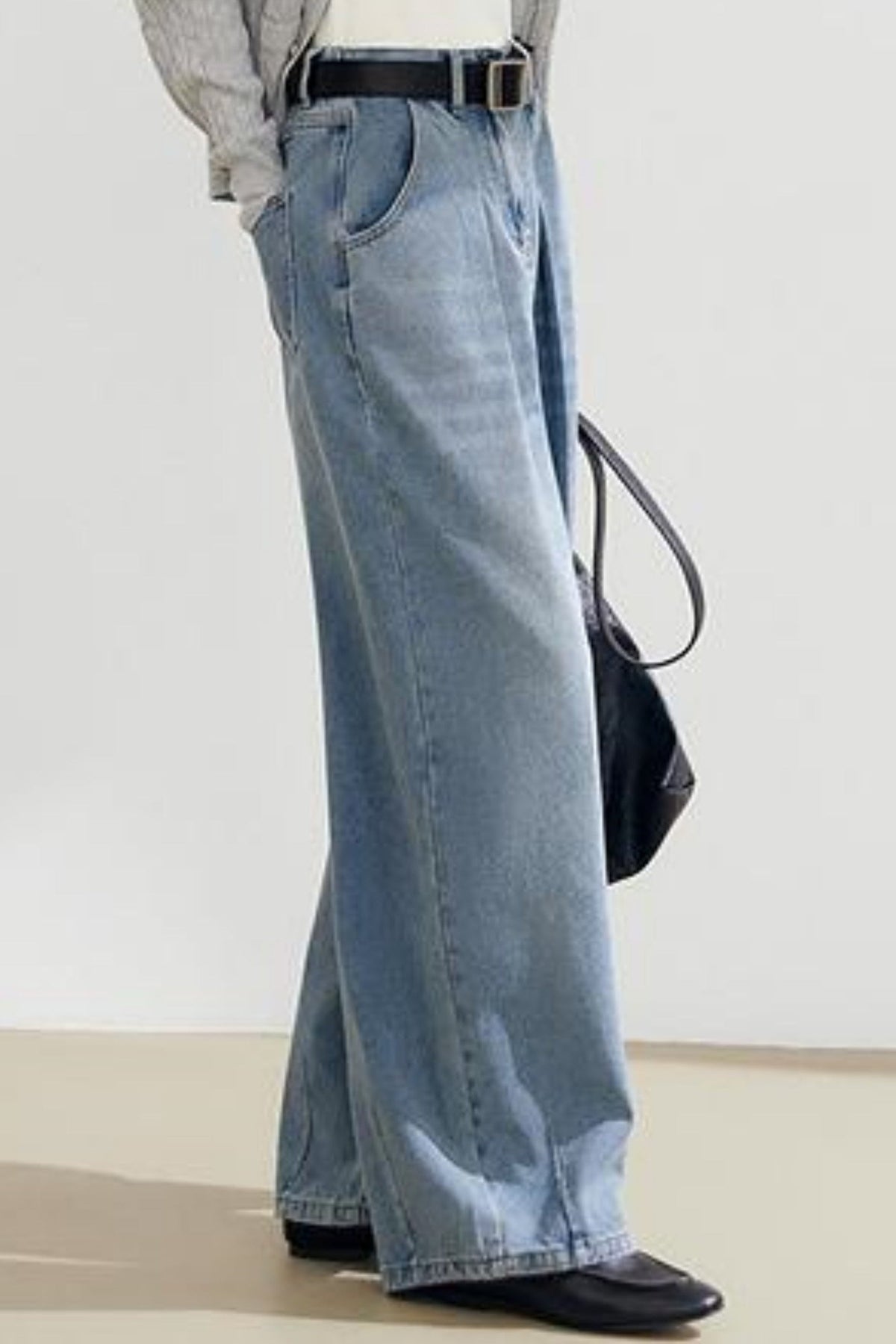 High Waist Slim Jeans