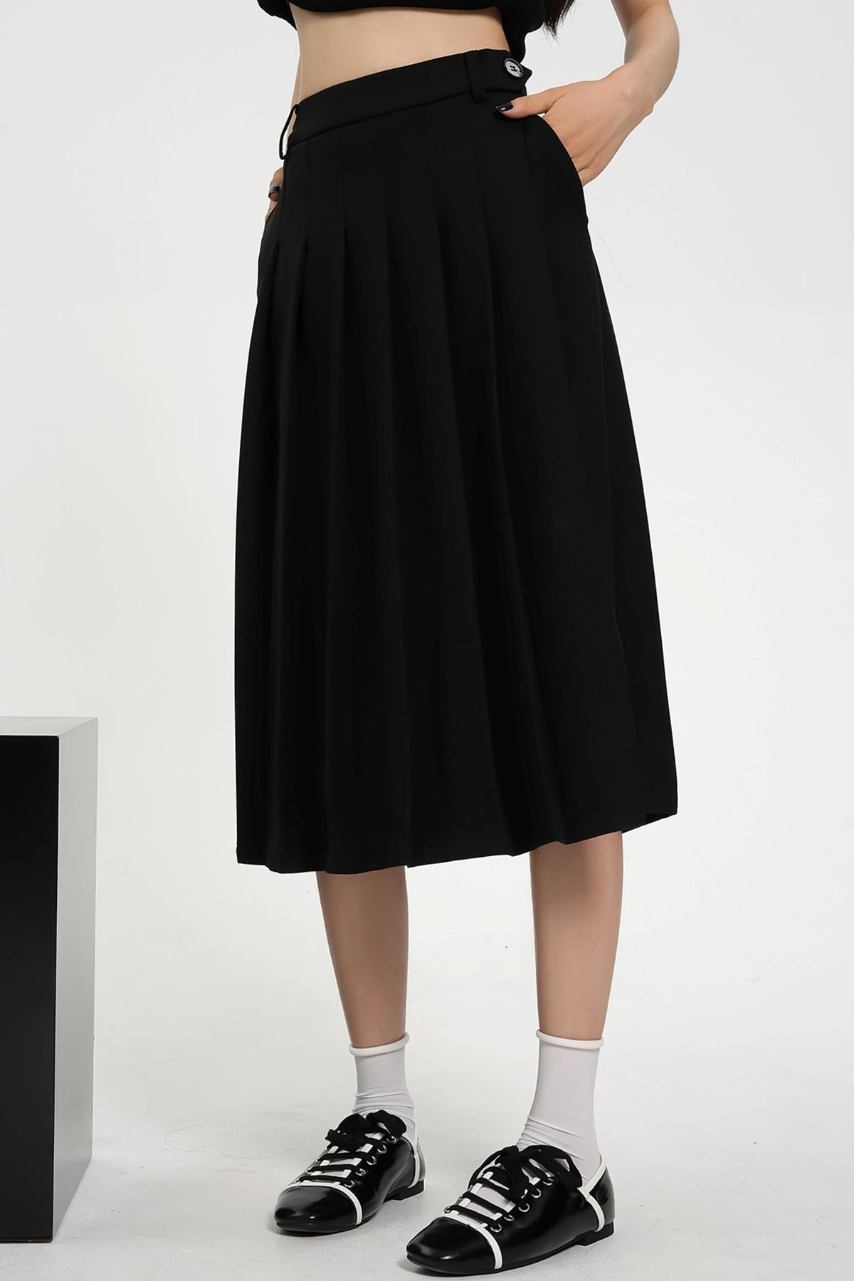 High-Waisted A-Line Pleated Skirt