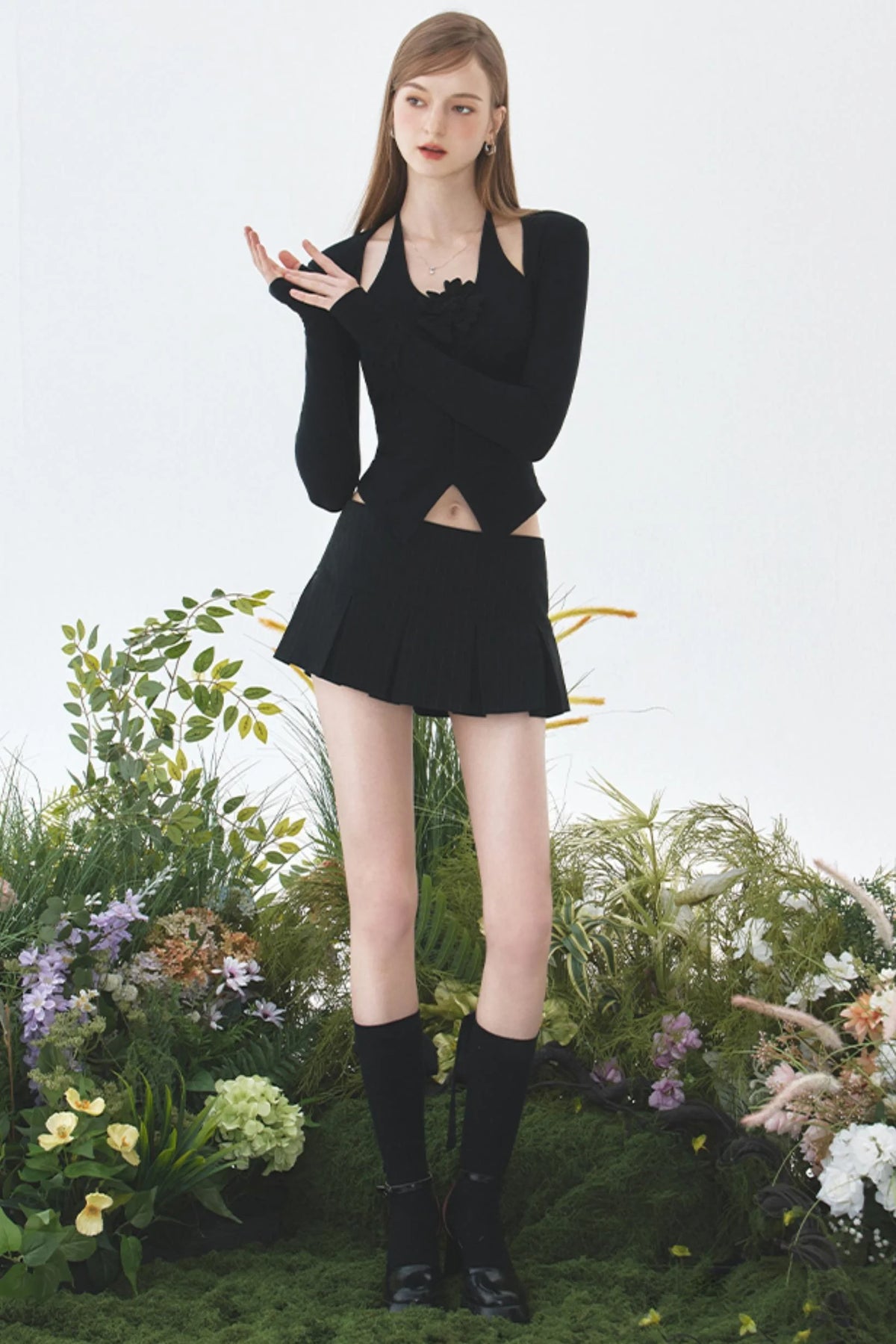 I-Line Low Waist Short Skirt