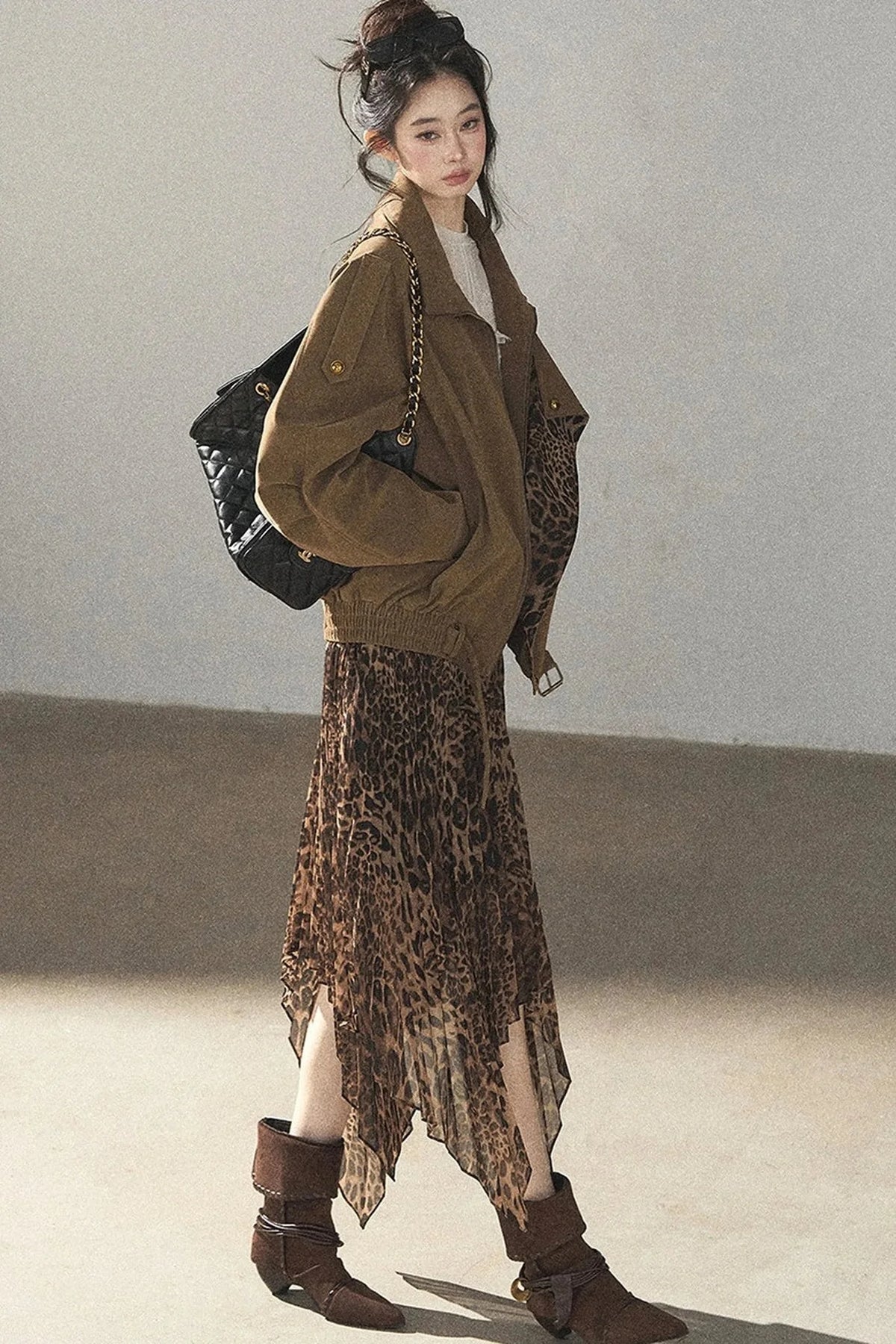 Irregular Hem Stacked Pleats Leopard Skirt