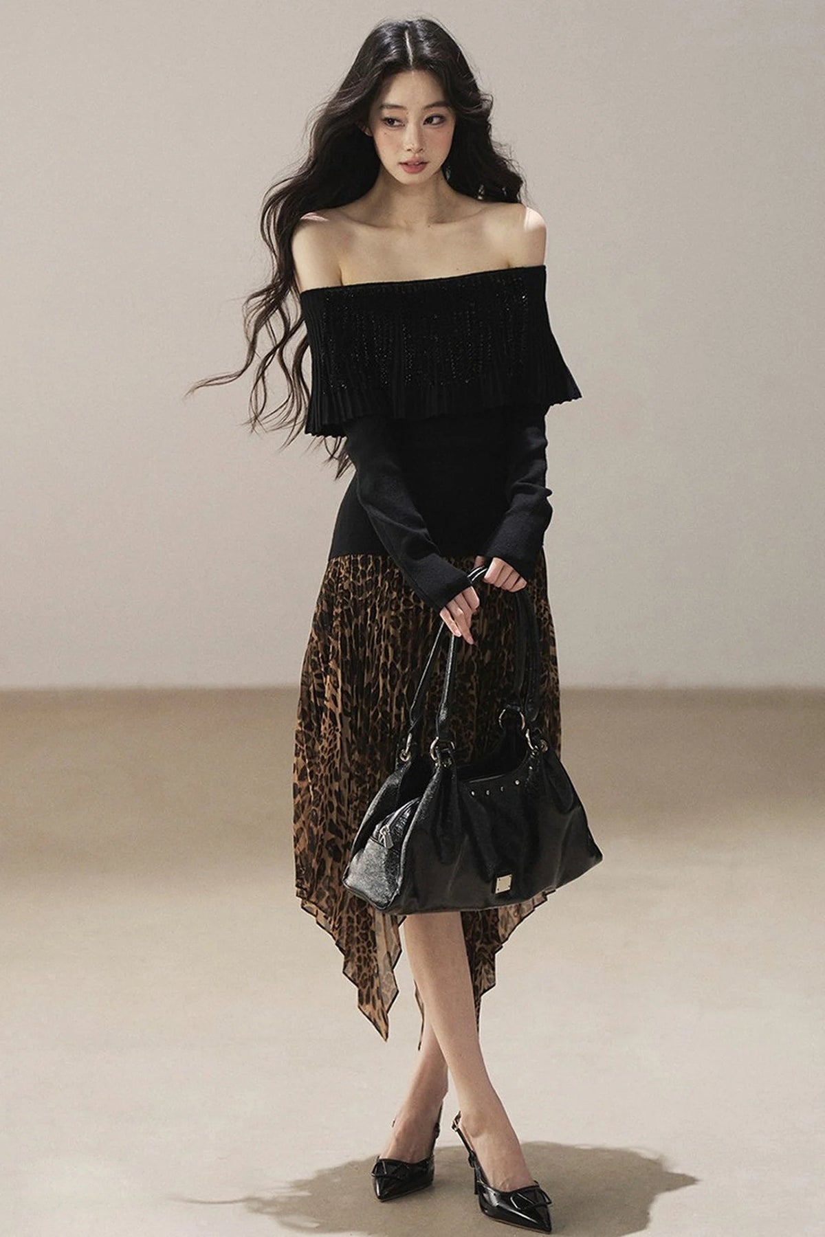 Irregular Hem Stacked Pleats Leopard Skirt