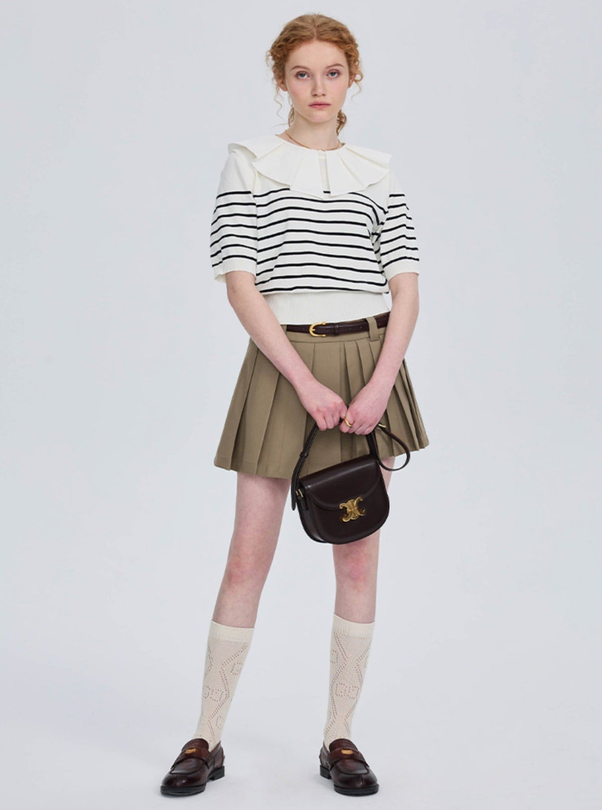 Irregular pleated small stature A-line skirt