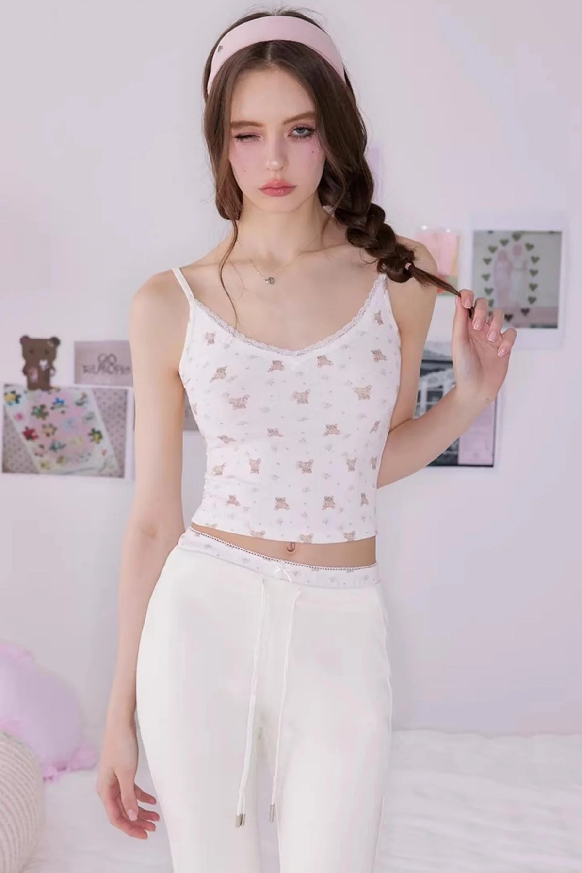 Knitted Bear Strap Set-Up