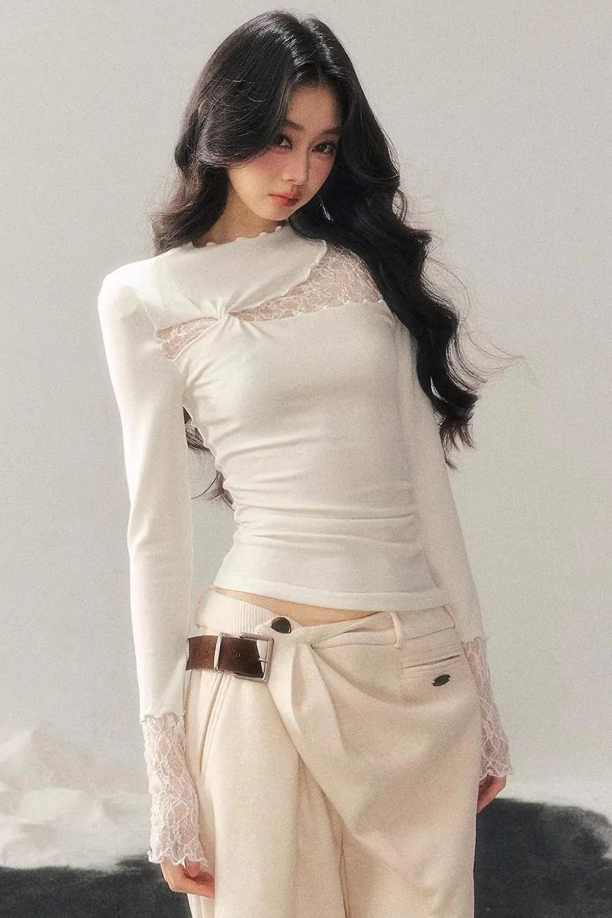 Lace Hollow-Out Slimming Top