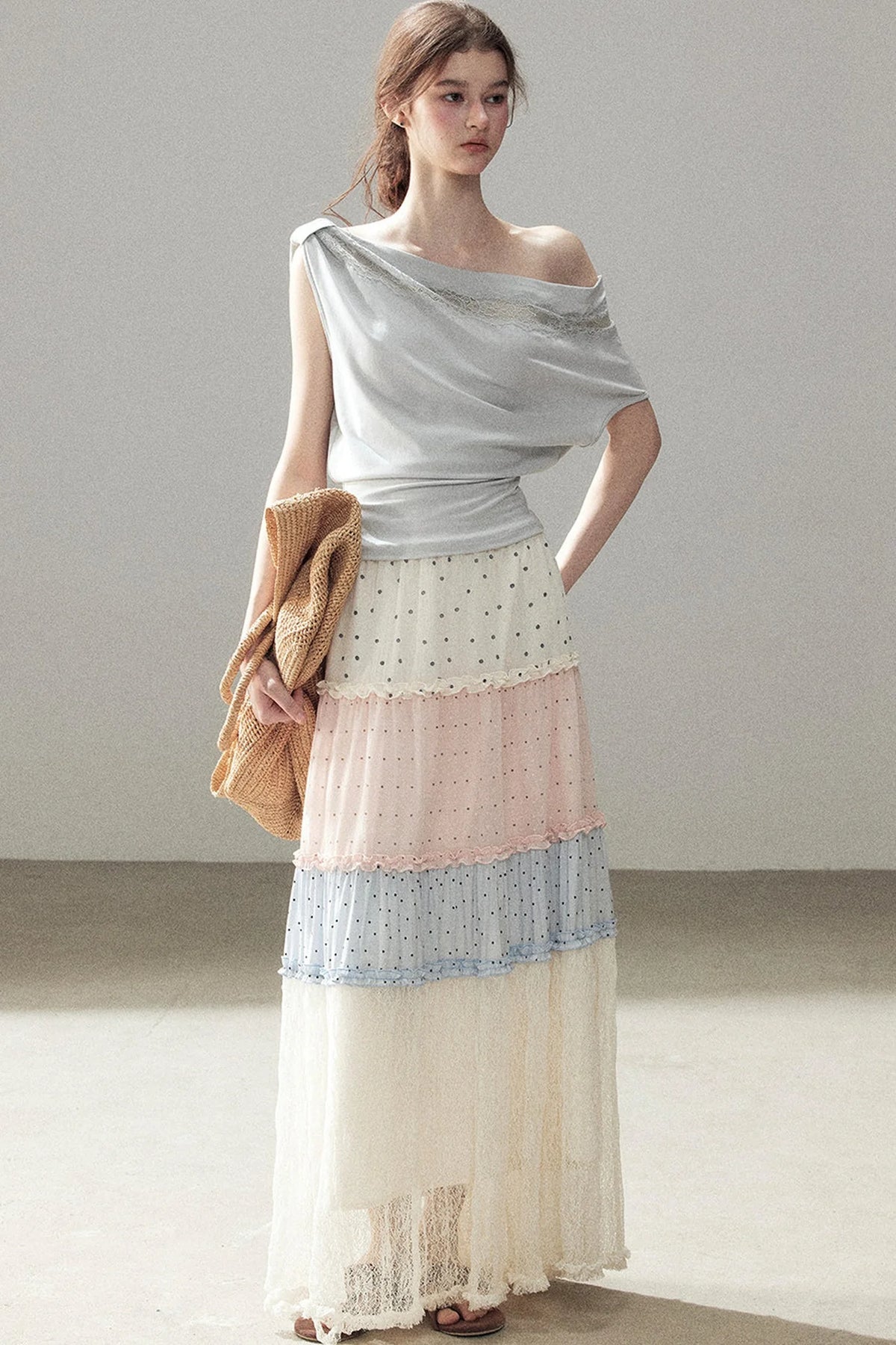Lace Off-Shoulder Short Design T-Shirt