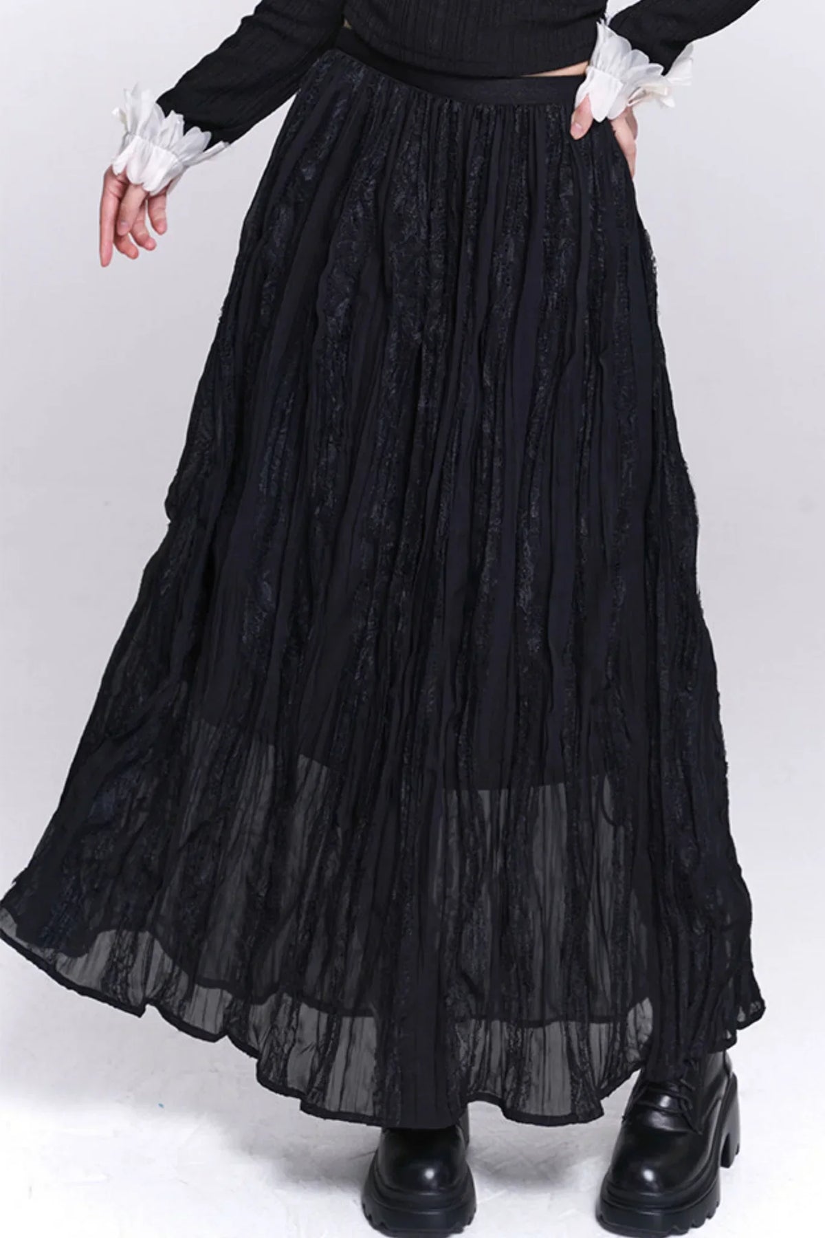 Lace Patchwork Pleated Skirt