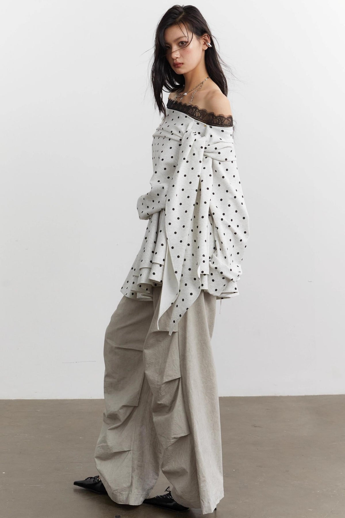 Lace-Up Polka Dot Sweatshirt Set-Up