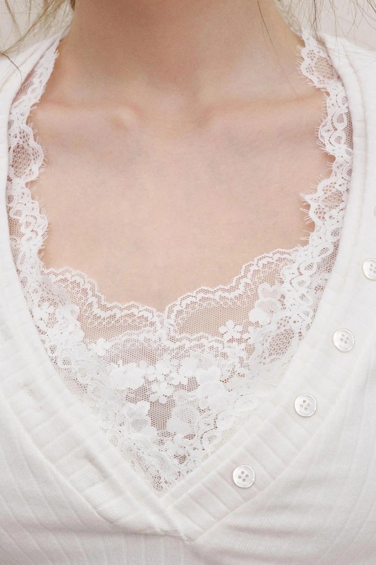 Lace V-Neck Knit Sweater Set-Up