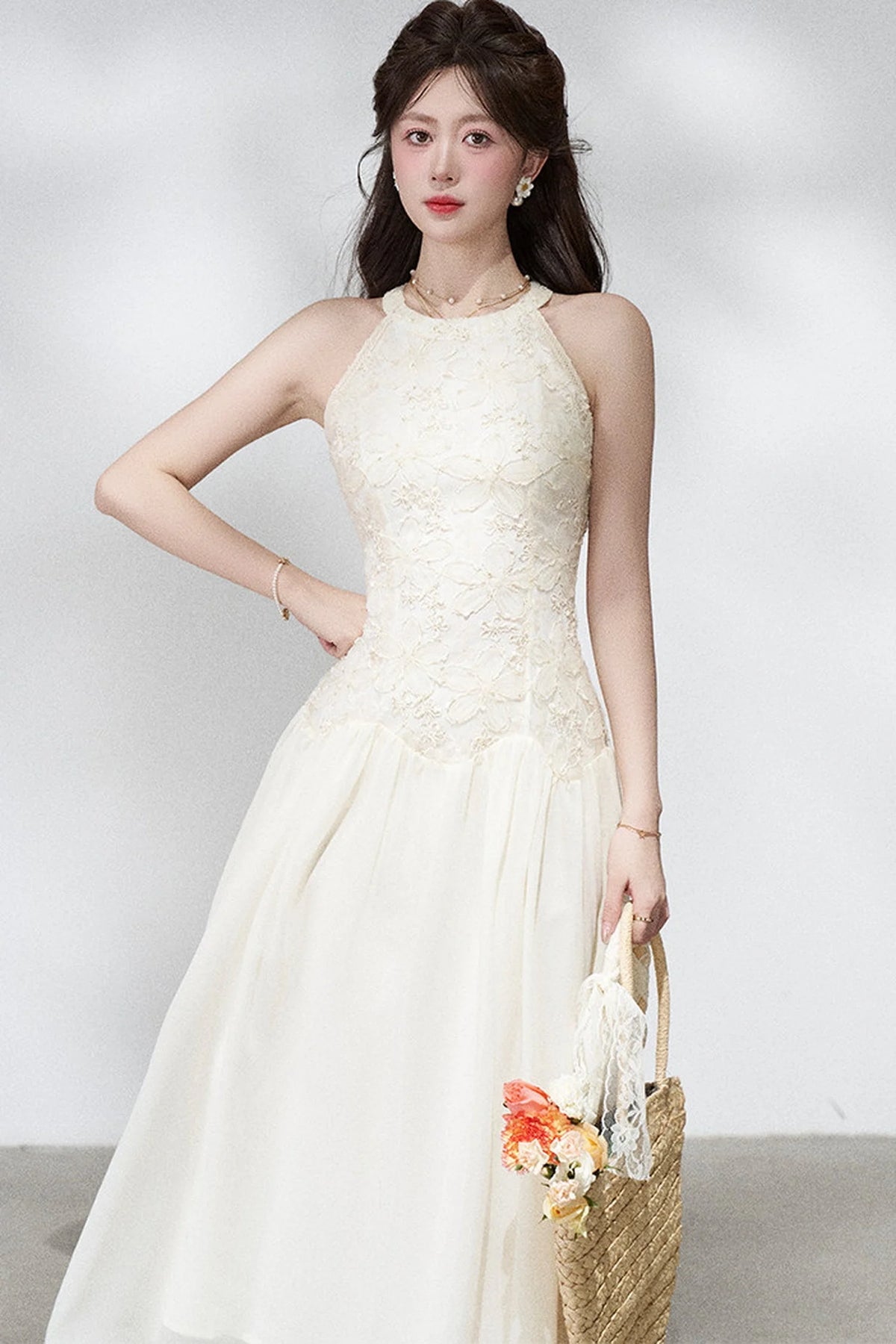 Ladylike Lace Halterneck Dress