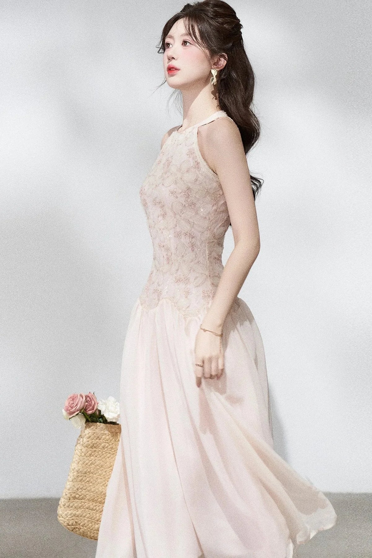 Ladylike Lace Halterneck Dress