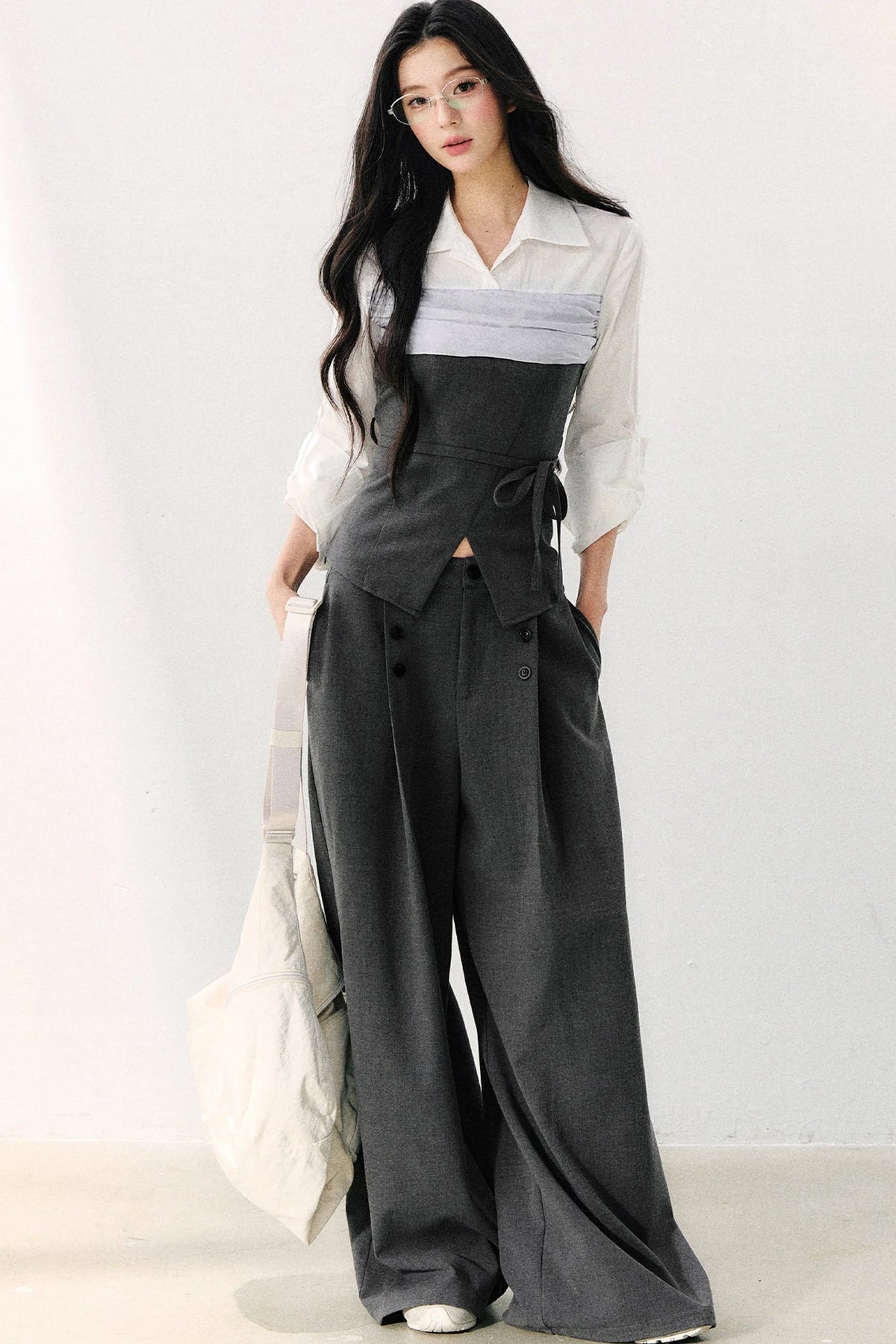 Lapel Faux Two-Piece Tie Shirt