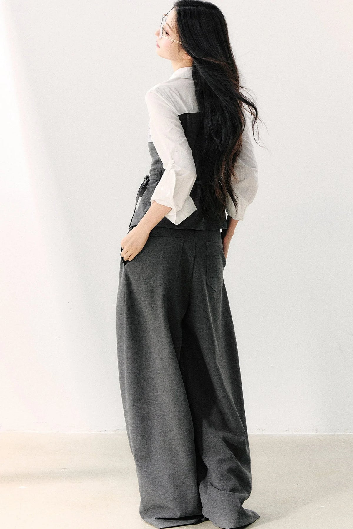 Lapel Faux Two-Piece Tie Shirt