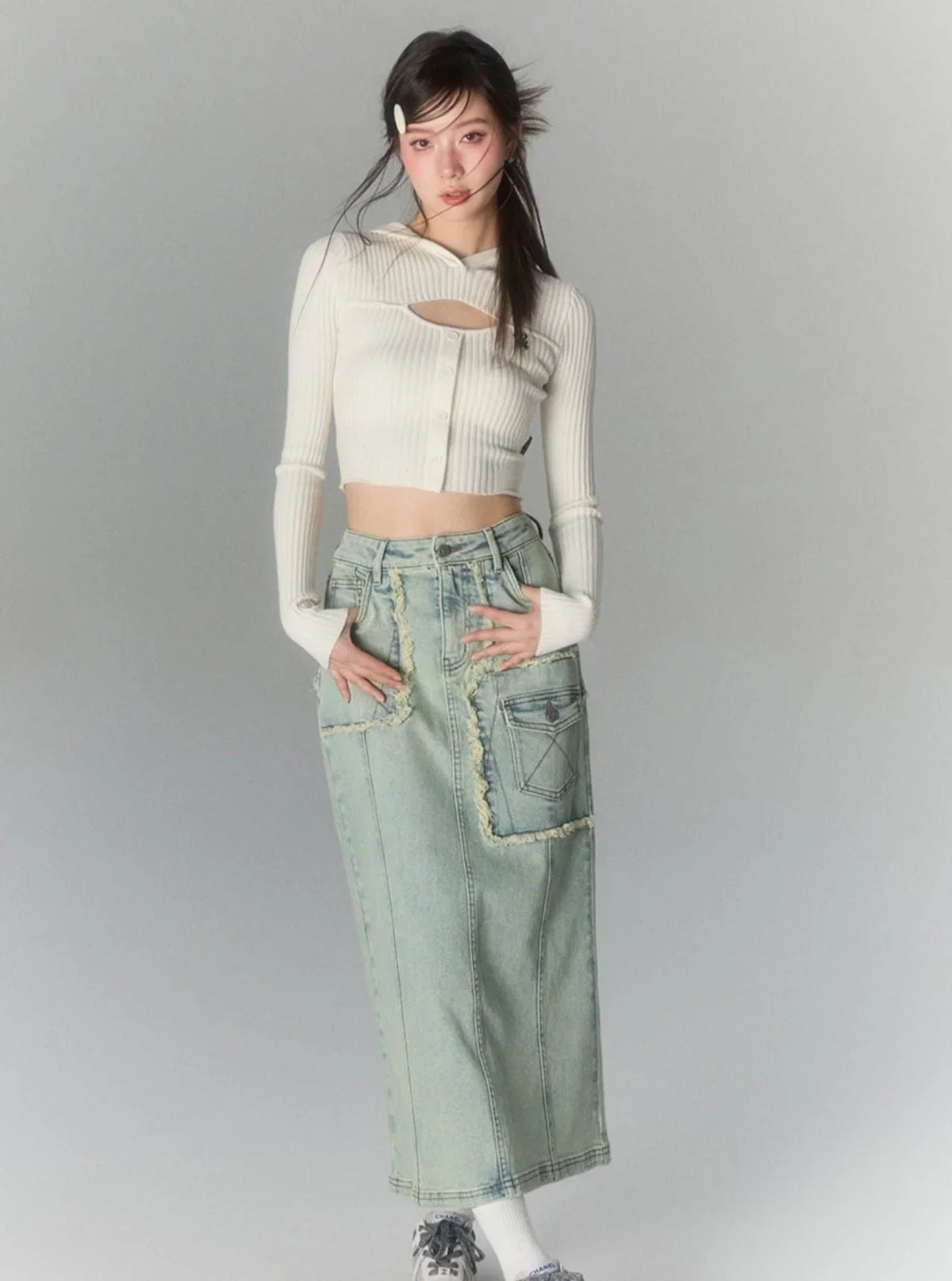 Large Pocket Athleisure Denim Maxi Skirt