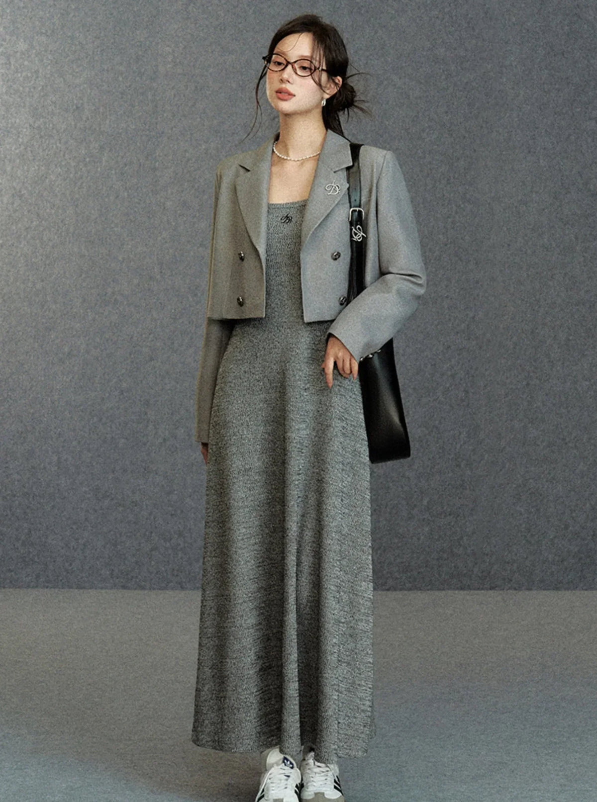 Large U-neck slim vest dress