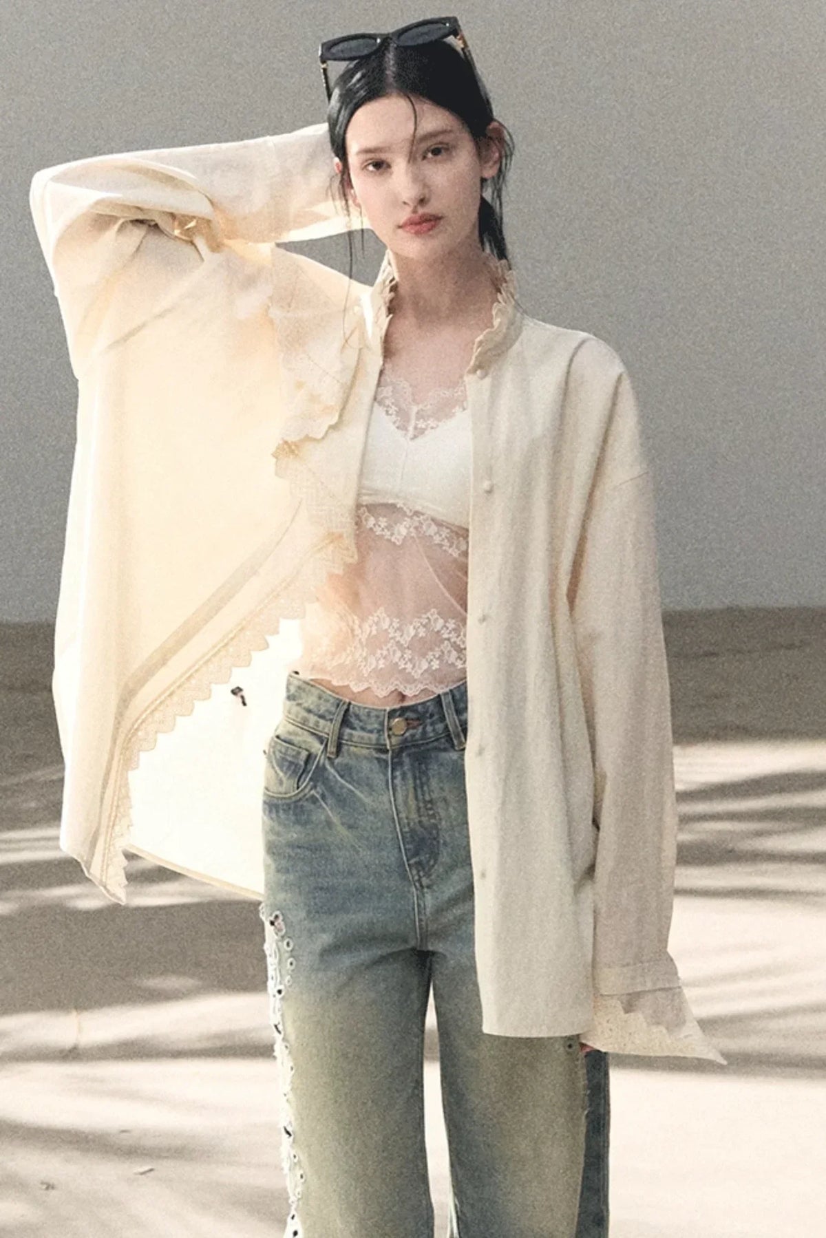 Laser Embroidery Distressed Jeans