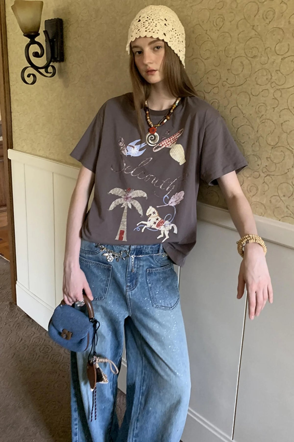 Lazy Wave Playful Print Short Sleeve T-shirt