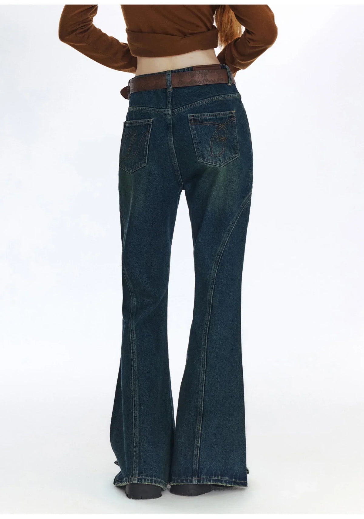Leg Essence Cheats Flared Denim Pants