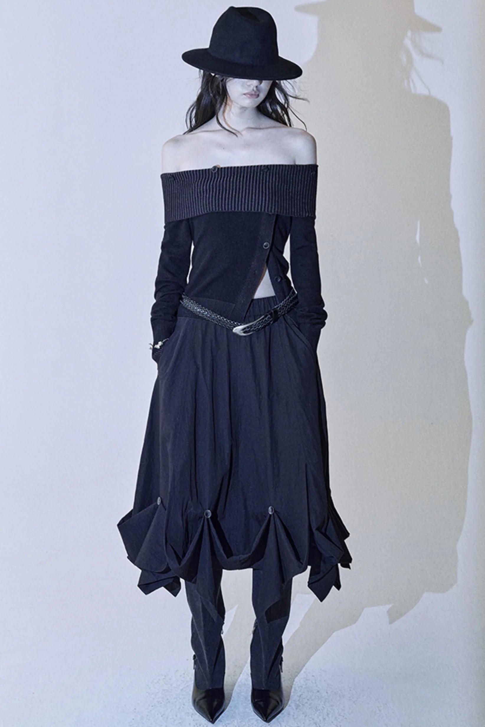Light And Shadow One-shoulder Top
