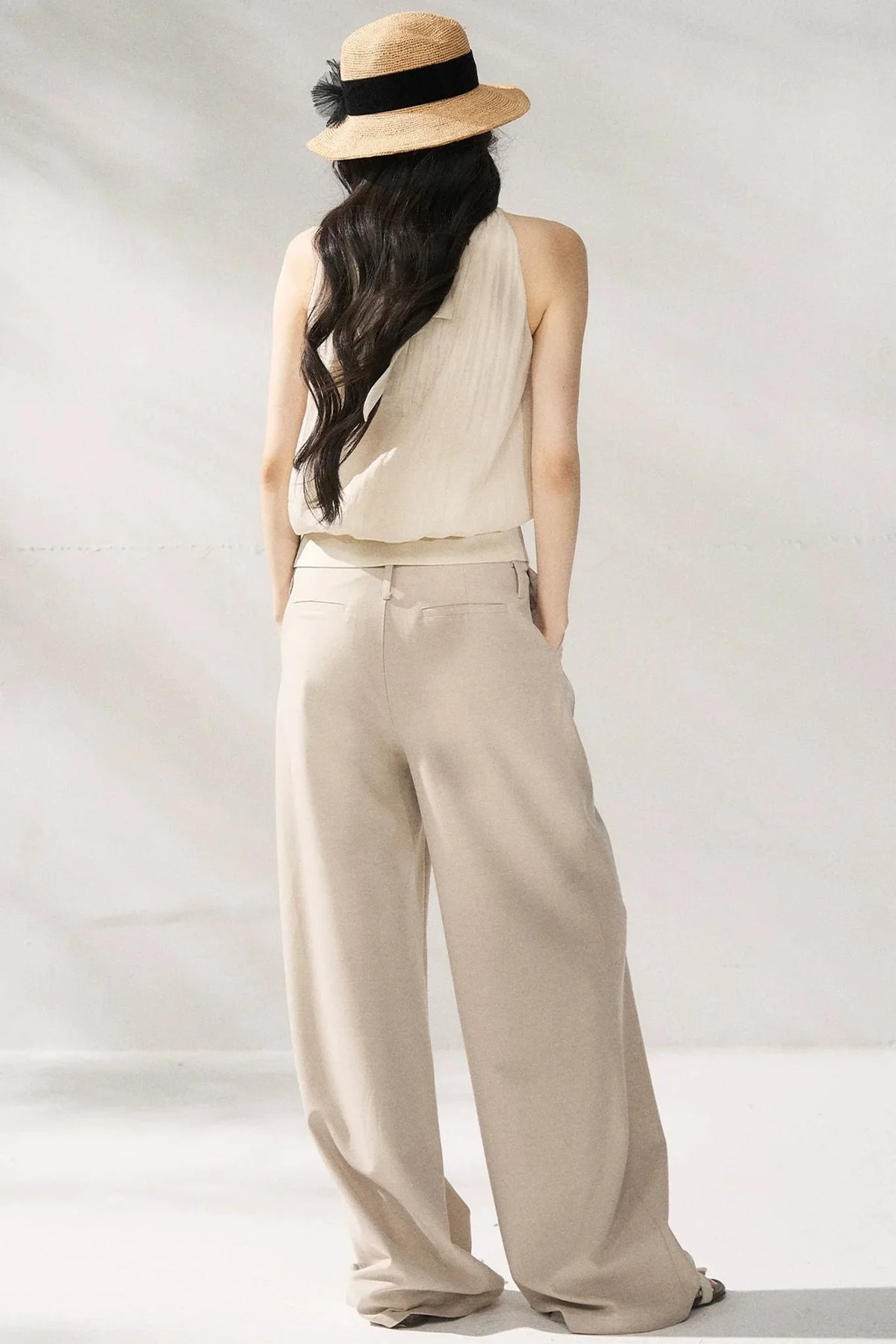 Light-Colored Wide-Leg Pants