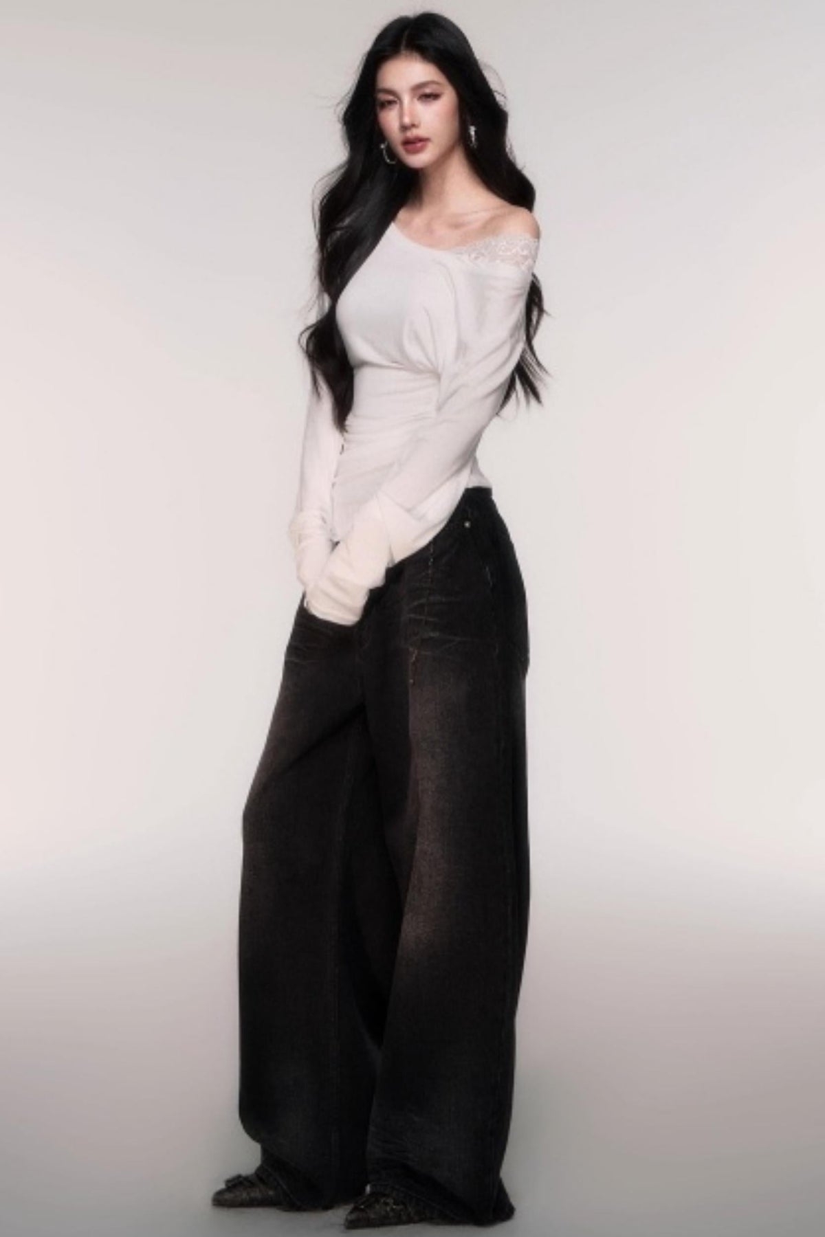 Light Distressed High-Waisted Jeans